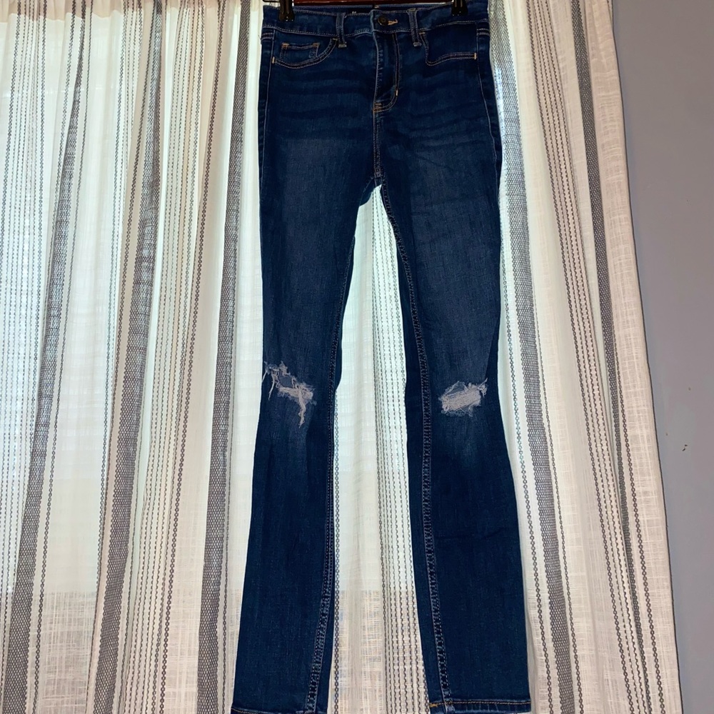 Hollister blue jeans with rips